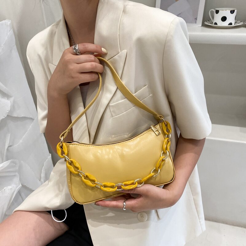 

Chain Decor Shoulder Bag, Yellow
