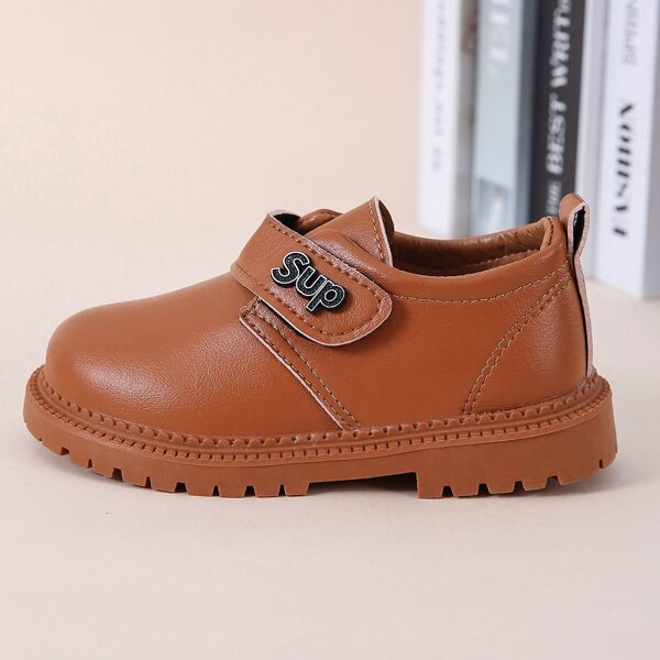 

Toddler Boys Letter Graphic Velcro Strap Flats, Brown