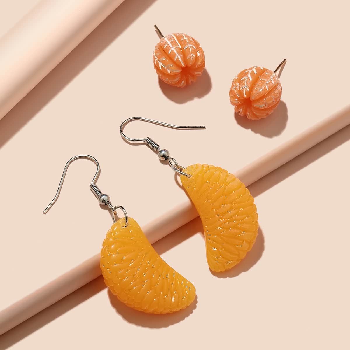 

2pairs Fruit Design Earrings, Orange