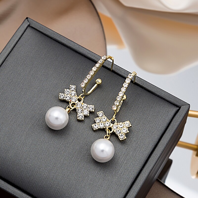 

Rhinestone Drop Earrings, Gold