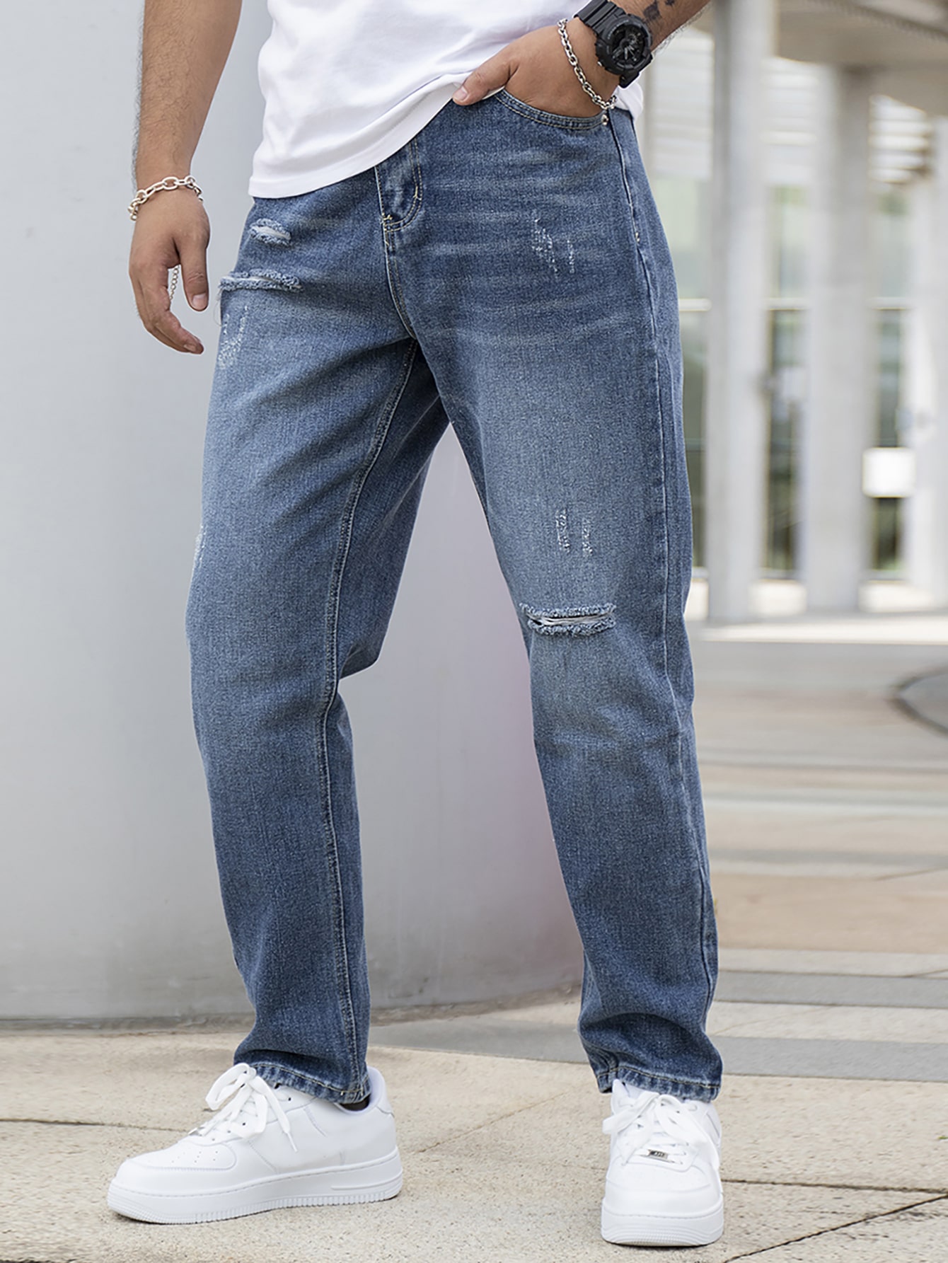 Stone Wash Ripped Jeans