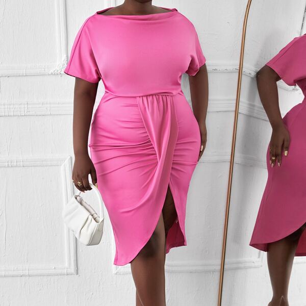 

Plus Batwing Sleeve Ruched Asymmetrical Twist Hem Dress, Hot pink