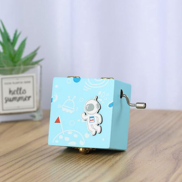 

Astronaut Decor Music Box, Multicolor