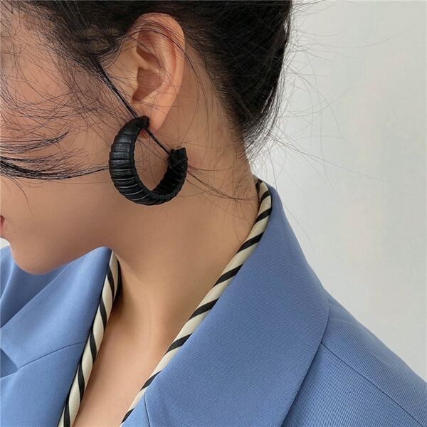 

PU Leather Hoop Earrings, Black