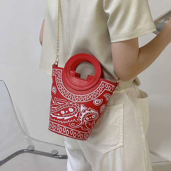 

Paisley Graphic Bucket Bag, Red