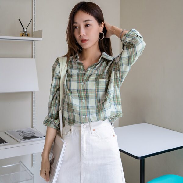 

Plaid Button Up Blouse, Multicolor