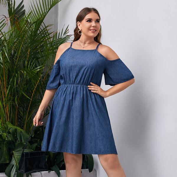 

Plus Cold Shoulder Denim Dress, Medium wash