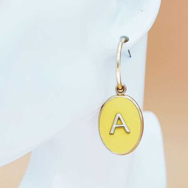 

Letter Decor Oval Drop Earrings, Yellow