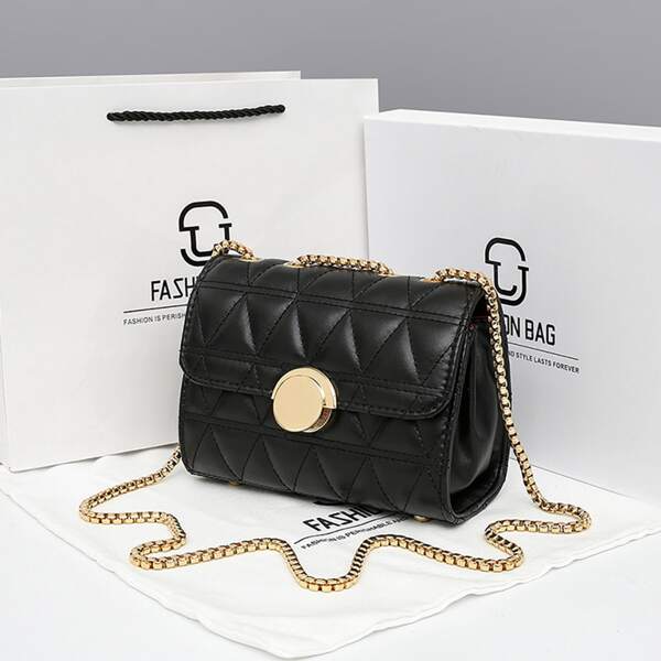 

Quilted Pattern Metal Decor Chain Crossbody Bag, Black