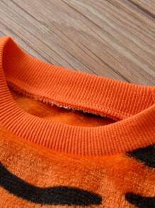 SHEIN 少年虎皮印花法蘭絨衛衣和運動褲 - 彩色 - 查看 3