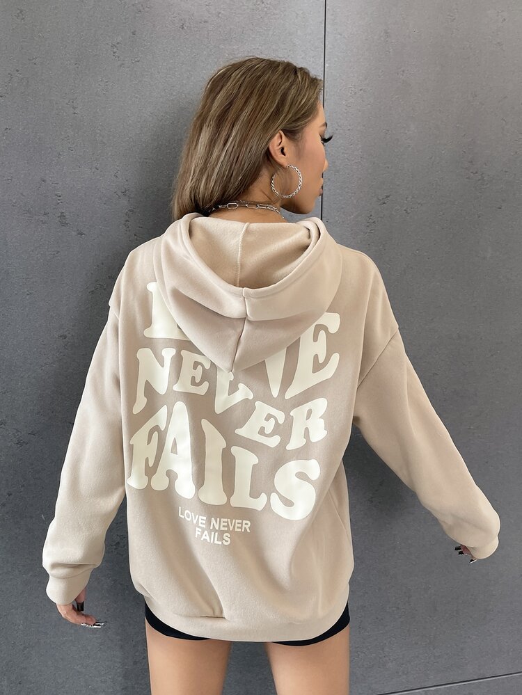 Muchica 標語圖案落肩袖抽繩連帽衫 - 卡其色 - 查看 4