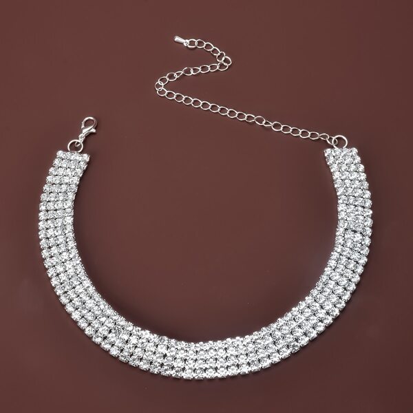 

Rhinestone Decor Necklace, Silver