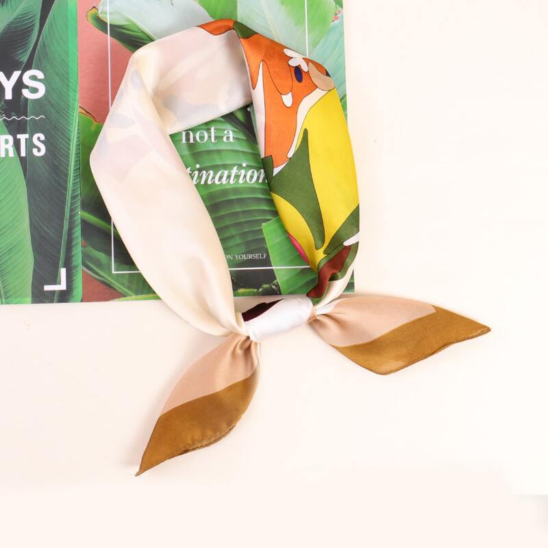 

1pc Graphic Bandana, Multicolor