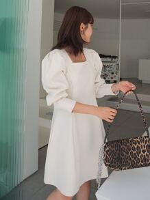 DAZY 方領泡泡袖素色A字連衣裙 - 米色 - 查看 3