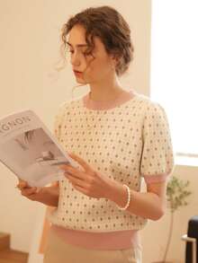 Knit Mix 优雅女士时尚针织法式通勤T恤，菱形领口设计，简约复古撞色宽松版型，适合春秋季穿着，随机图案，适合情人节、返校季、秋冬季女装，也适合圣诞节、感恩节和新年等场合。夏季休闲款 - 米色 - 查看 5