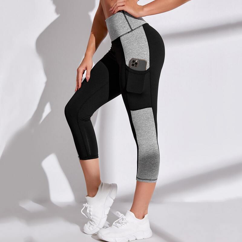 

Contrast Panel Capri Sports Leggings With Phone Pocket, Black