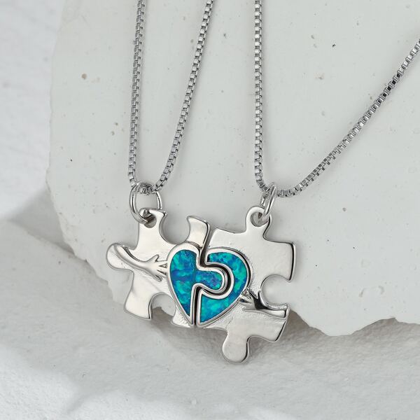 

2pcs Heart Decor Necklace, Silver