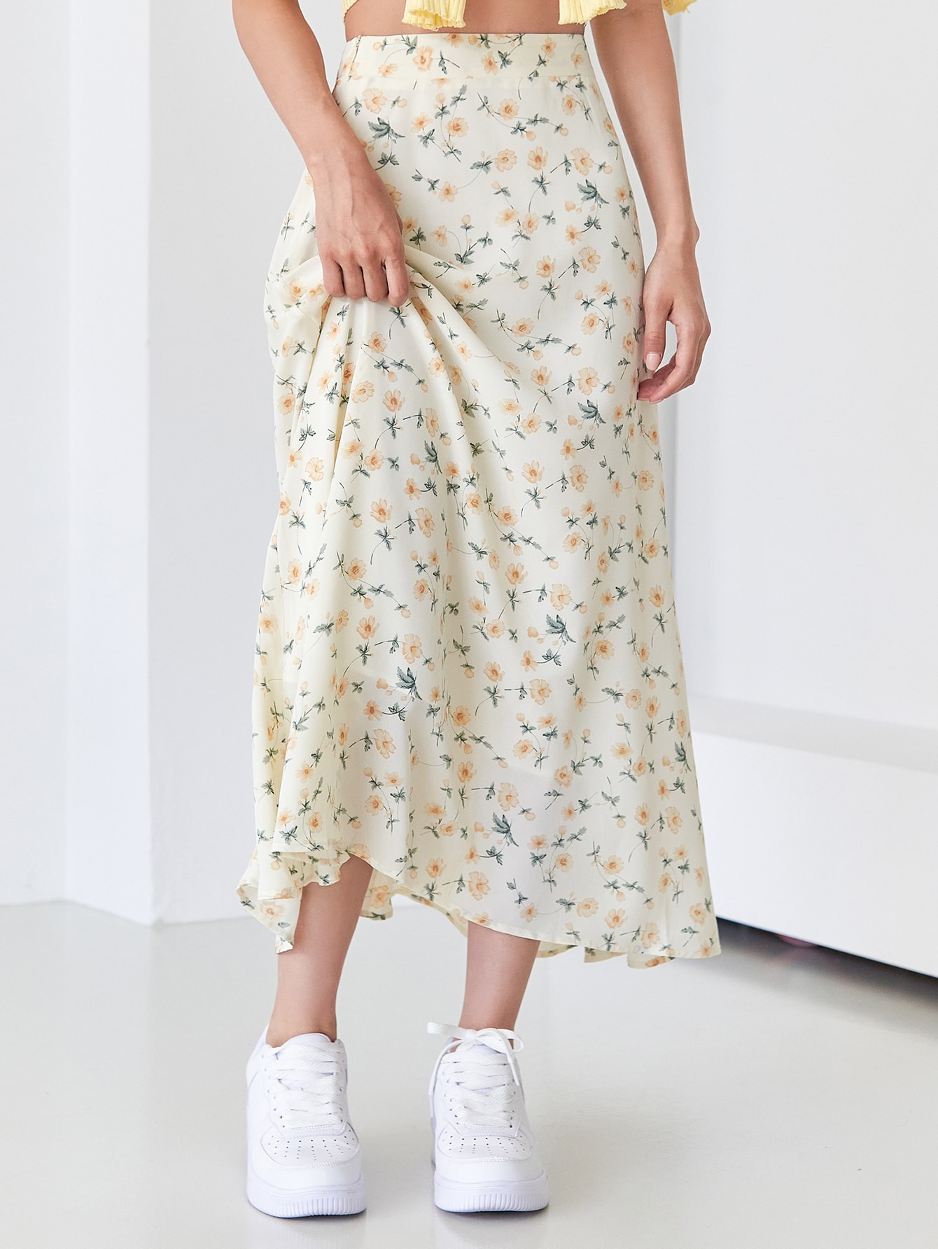 Allover Floral High Waist Skirt