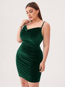 SHEIN Privé Plus Cowl Neck Velvet Bodycon Dress - Dark Green - View 3