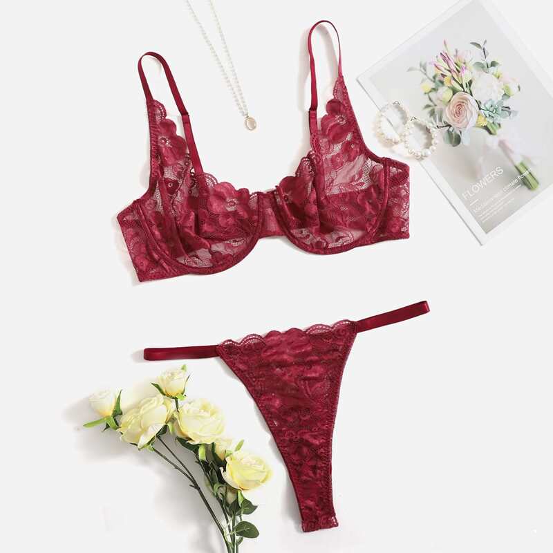

Plus Floral Lace Underwire Lingerie Set, Burgundy