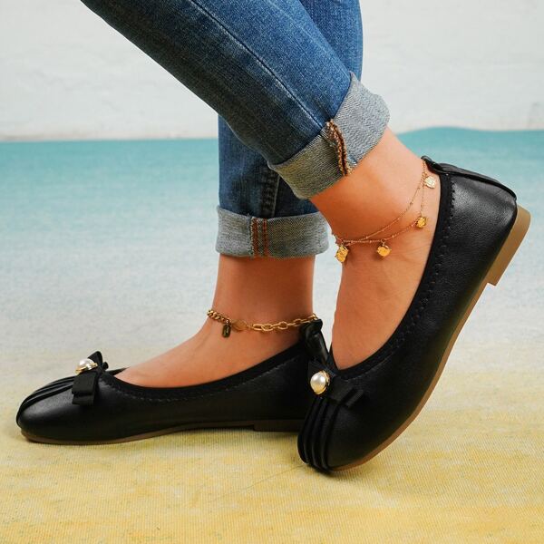 

Faux Pearl Decor Ruched Design Ballet Flats, Black