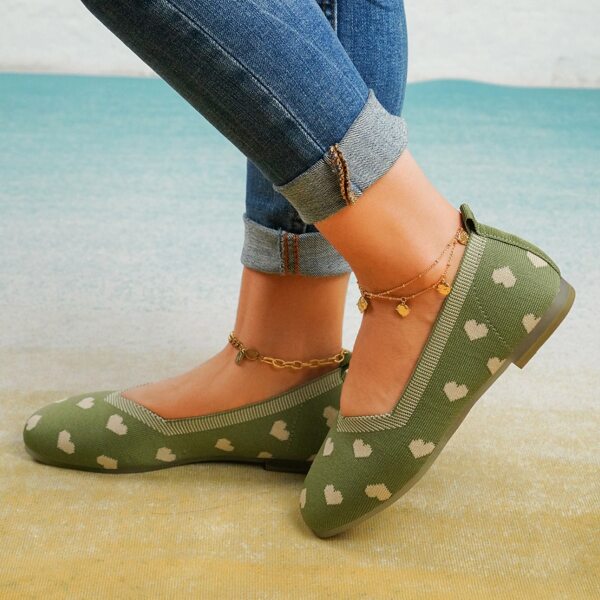 

Heart Graphic Ballet Flats, Green