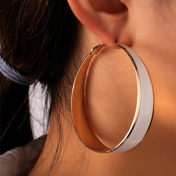 

Minimalist Hoop Earrings, Gold
