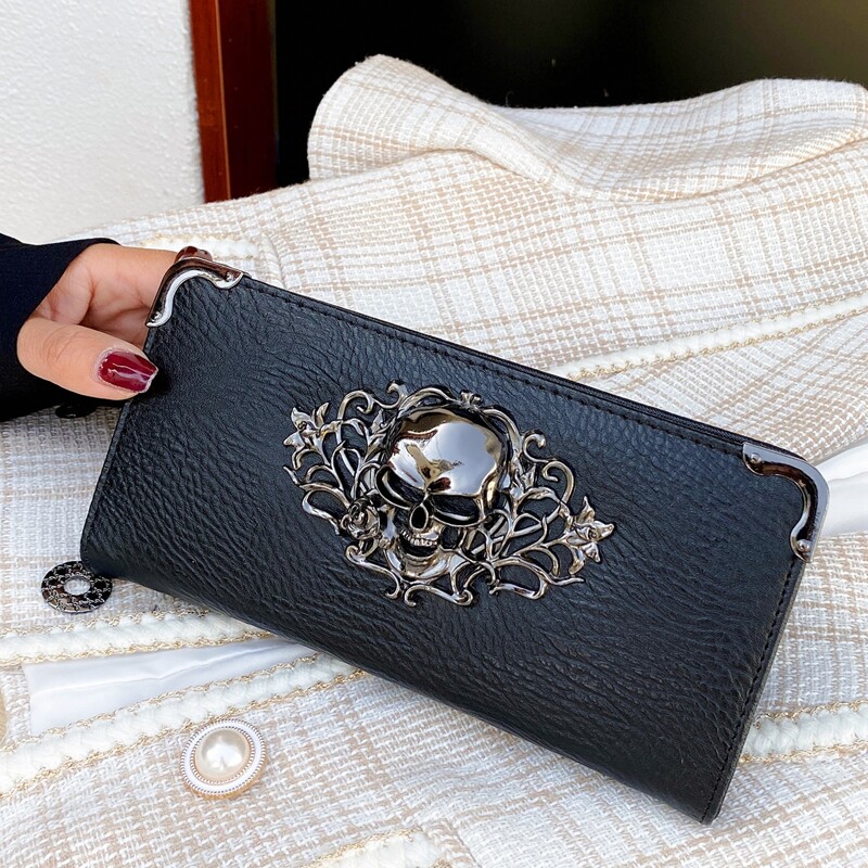 

Skull Decor Long Wallet, Black