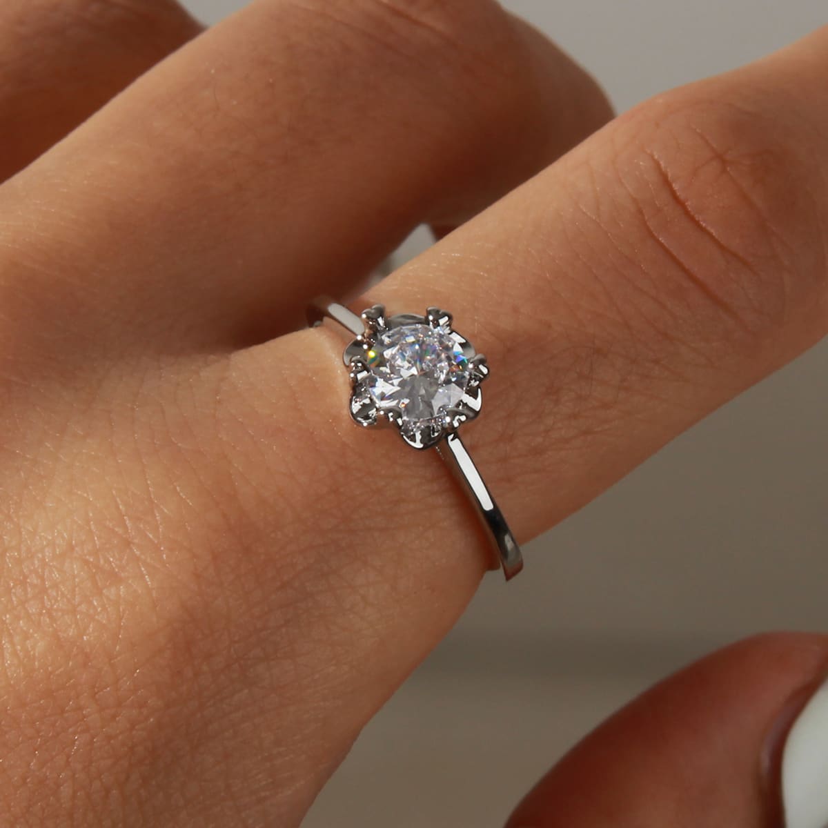 

Rhinestone Decor Ring, Silver
