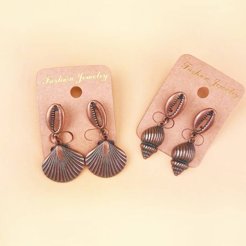 

2pairs Shell Decor Earrings, Cadet blue