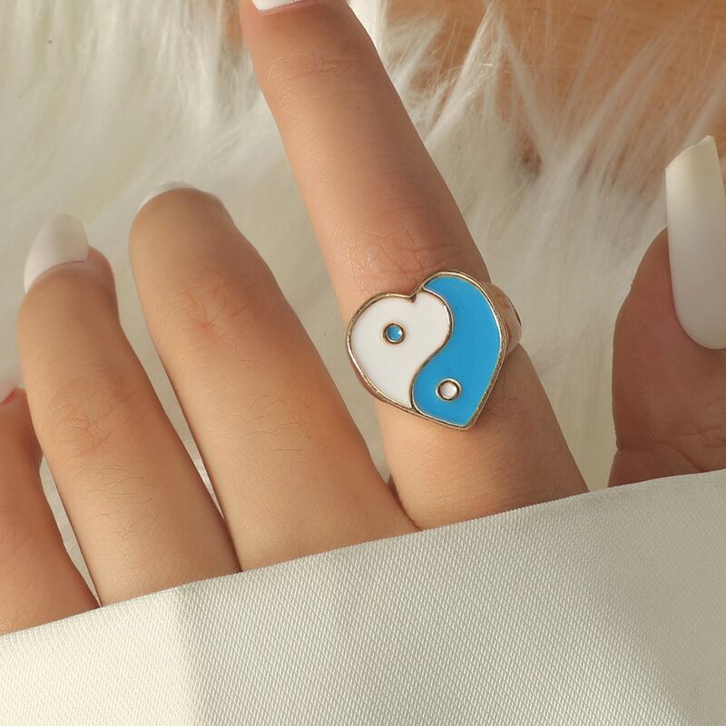 

Yin & Yang Decor Ring, Blue