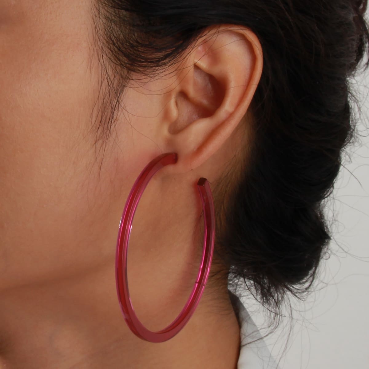 

Minimalist Hoop Earrings, Red violet