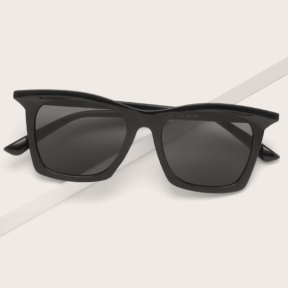 

Square Frame Sunglasses