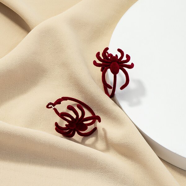 

Spider Decor Hoop Earrings, Burgundy