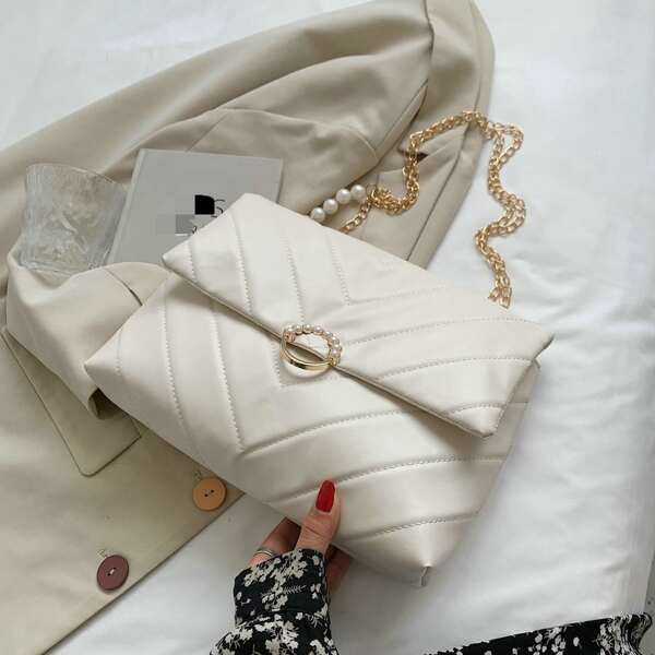 

Chevron Pattern Chain Shoulder Bag, Beige