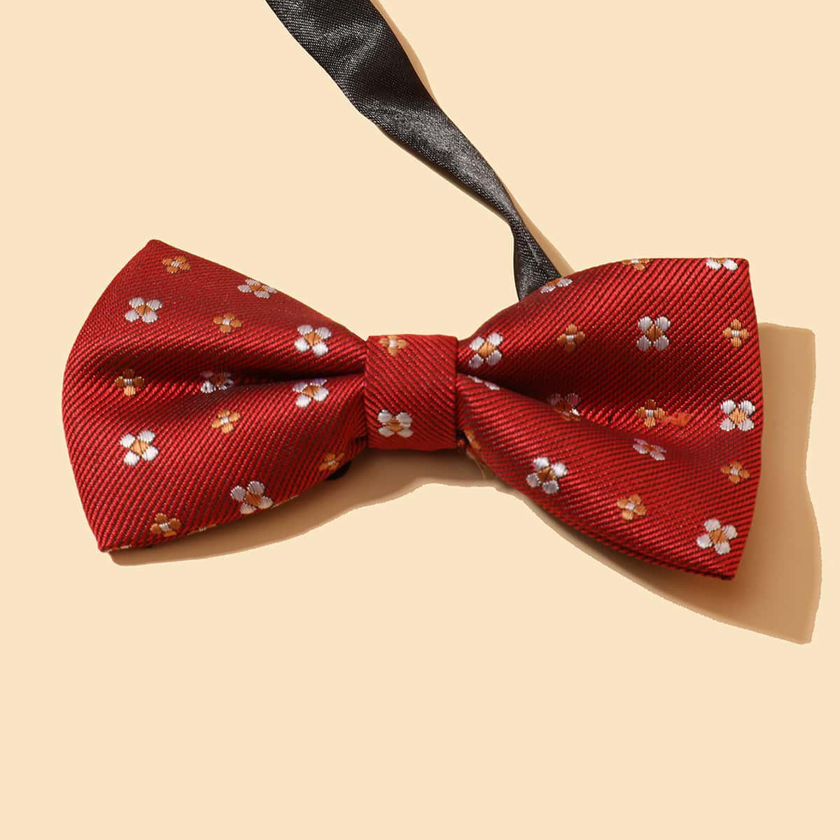 

Guys Embroidery Detail Bow Tie, Red