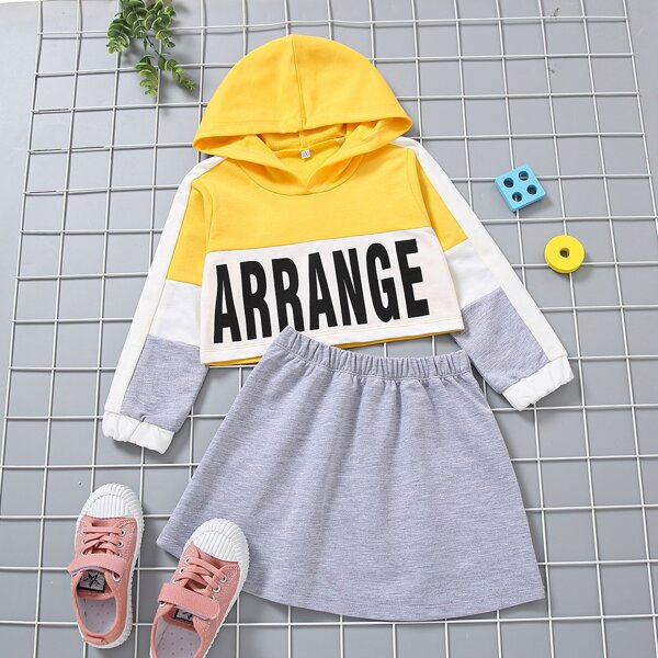 

Toddler Girls Letter Graphic Hoodie & Skirt, Multicolor