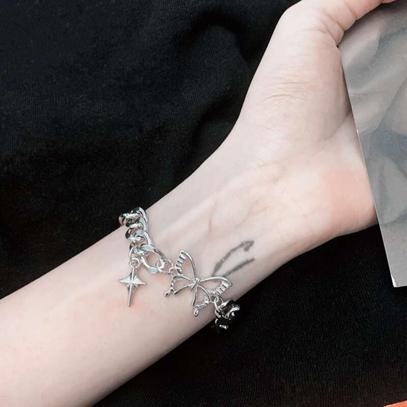 

Butterfly Decor Chain Bracelet, Silver