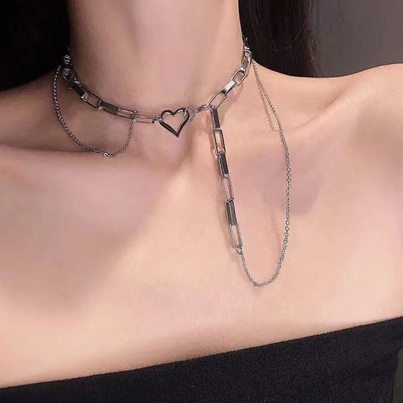 

Heart Decor Chain Necklace, Silver