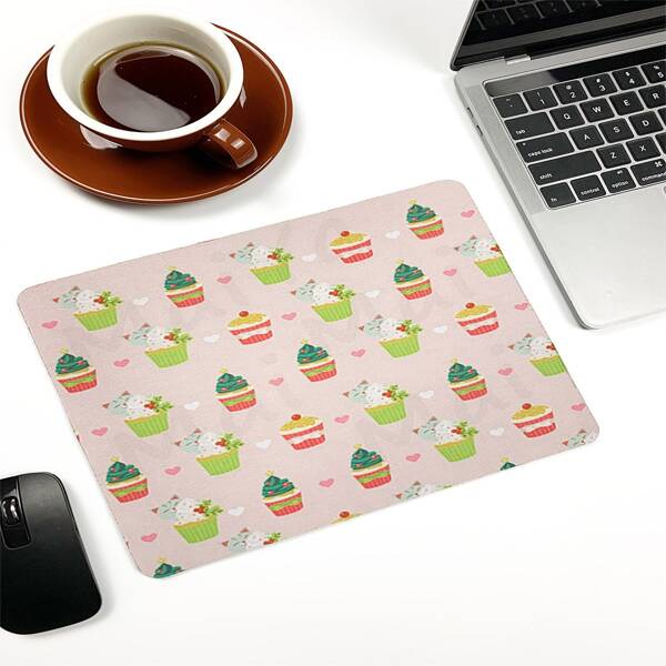 

Cartoon Cupcake Mouse Pad, Multicolor