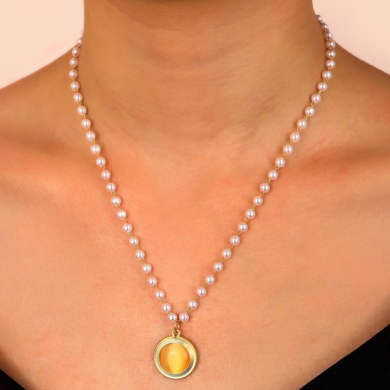 

Faux Pearl Decor Necklace, Multicolor