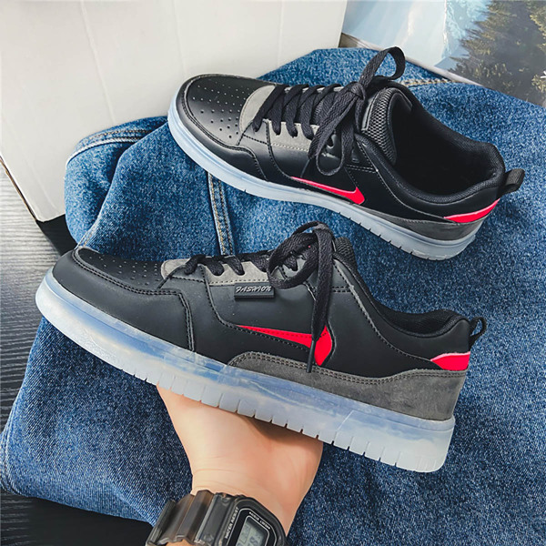 

Men Colorblock Lace Up Front Skate Shoes, Black