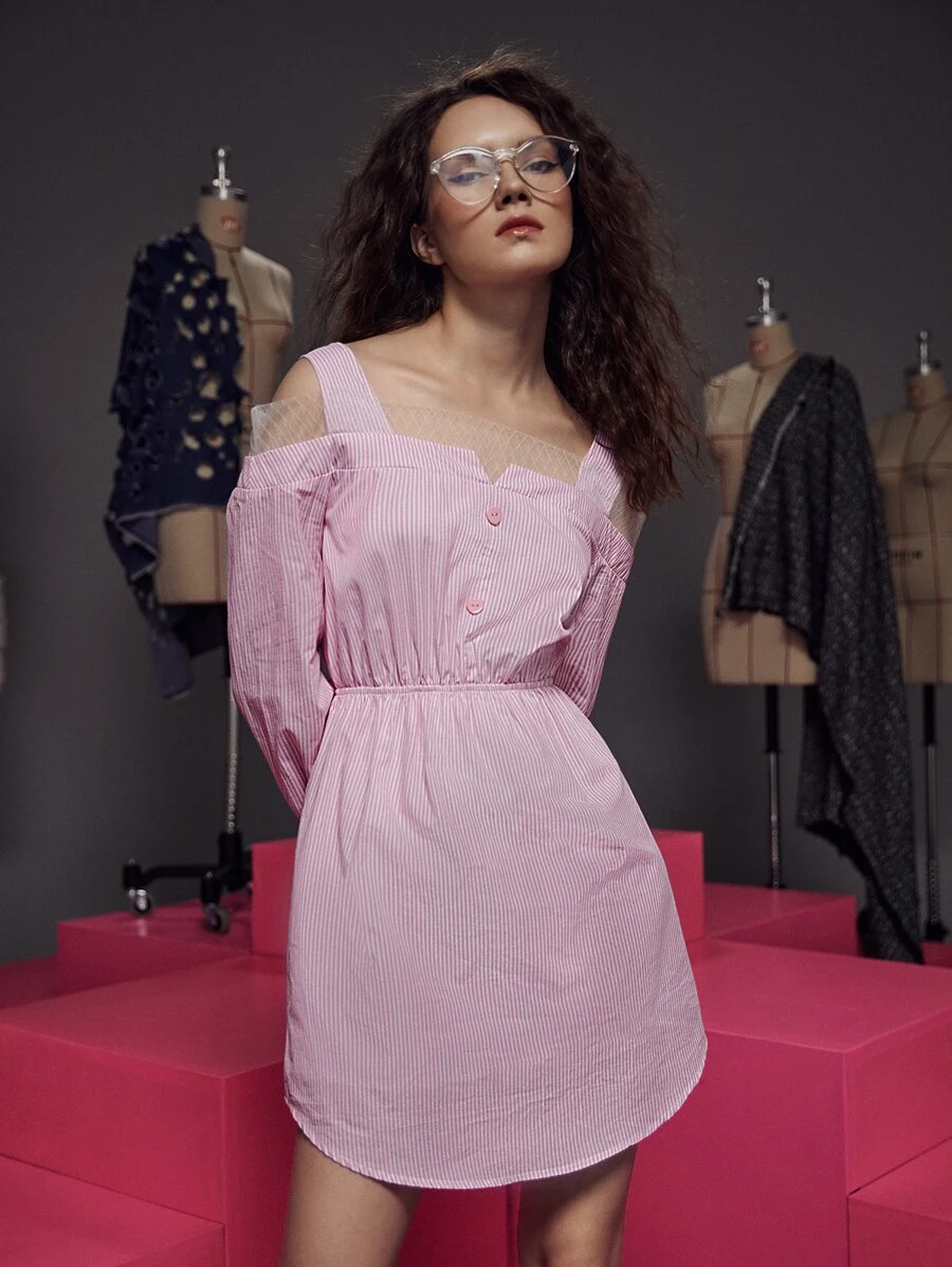 Aynoor Elhibre 挖肩網紗拼接細條紋連衣裙 - 淺粉色 - 查看 1