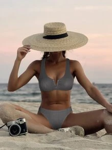 Solid V Wired Bikini For Summer Beach - Coffee Brown - View 1