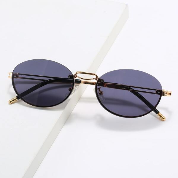 

Oval Frame Sunglasses