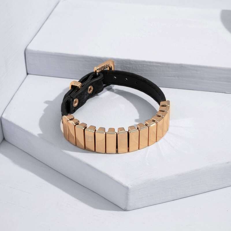 

1pc Geo Design Buckle Bracelet, Gold