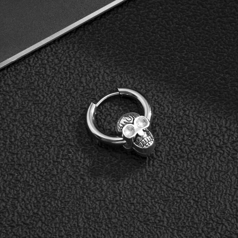 

1pc Skull Decor Earring, Silver