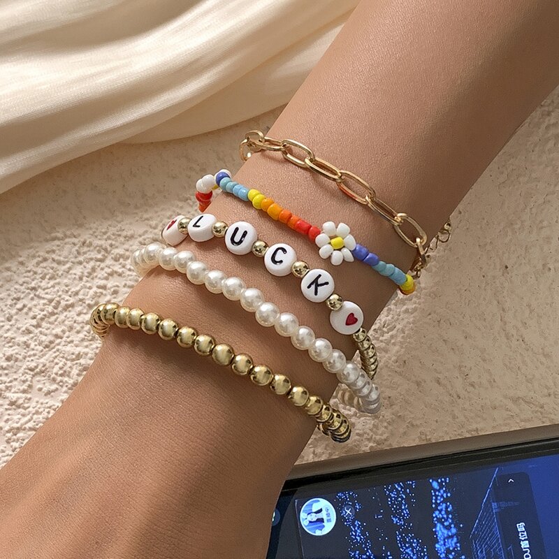 

5pcs Letter Graphic Beaded Bracelet, Gold