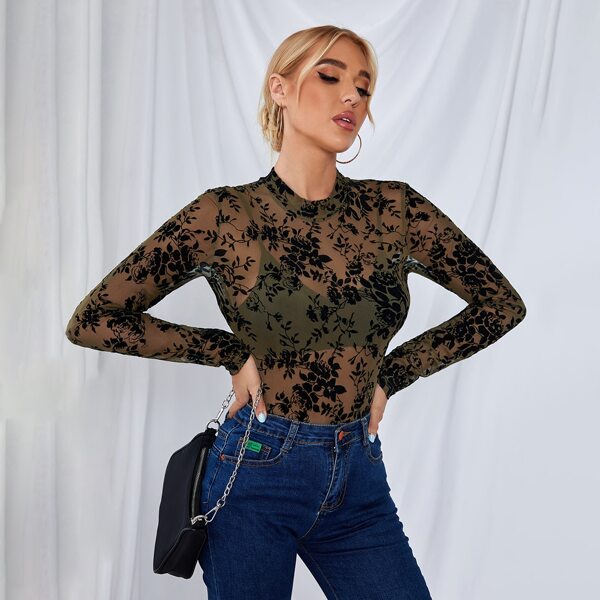 

Flocked Mesh Slim Tee, Multicolor