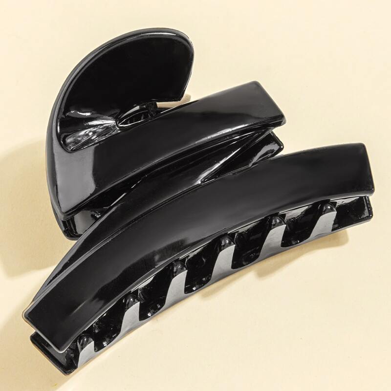 

Solid Hair Claw, Black